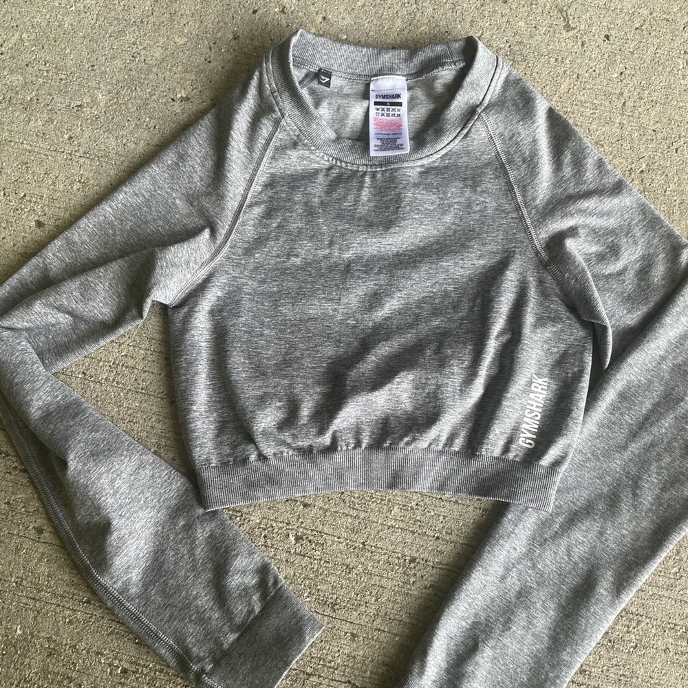 Gym shark Gray Cropped Sweatshirt size small